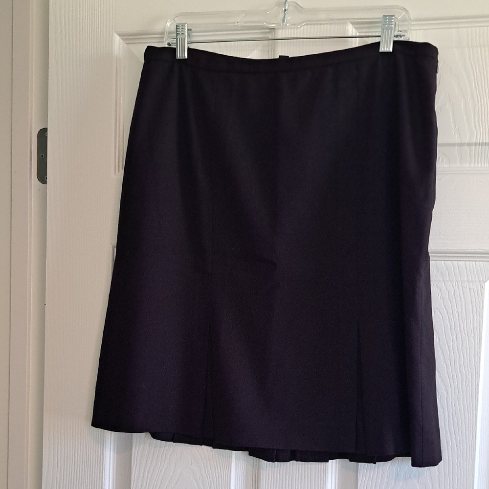 Pencil Skirt 9/18
